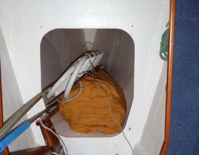 1276-prt-frd-for-sails-and-ropes-same-in-sbd-hull