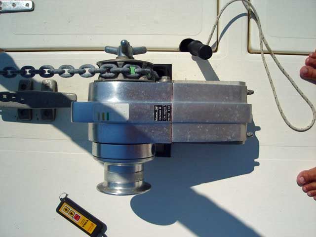 1301-electr-windlass-lofrans1000W